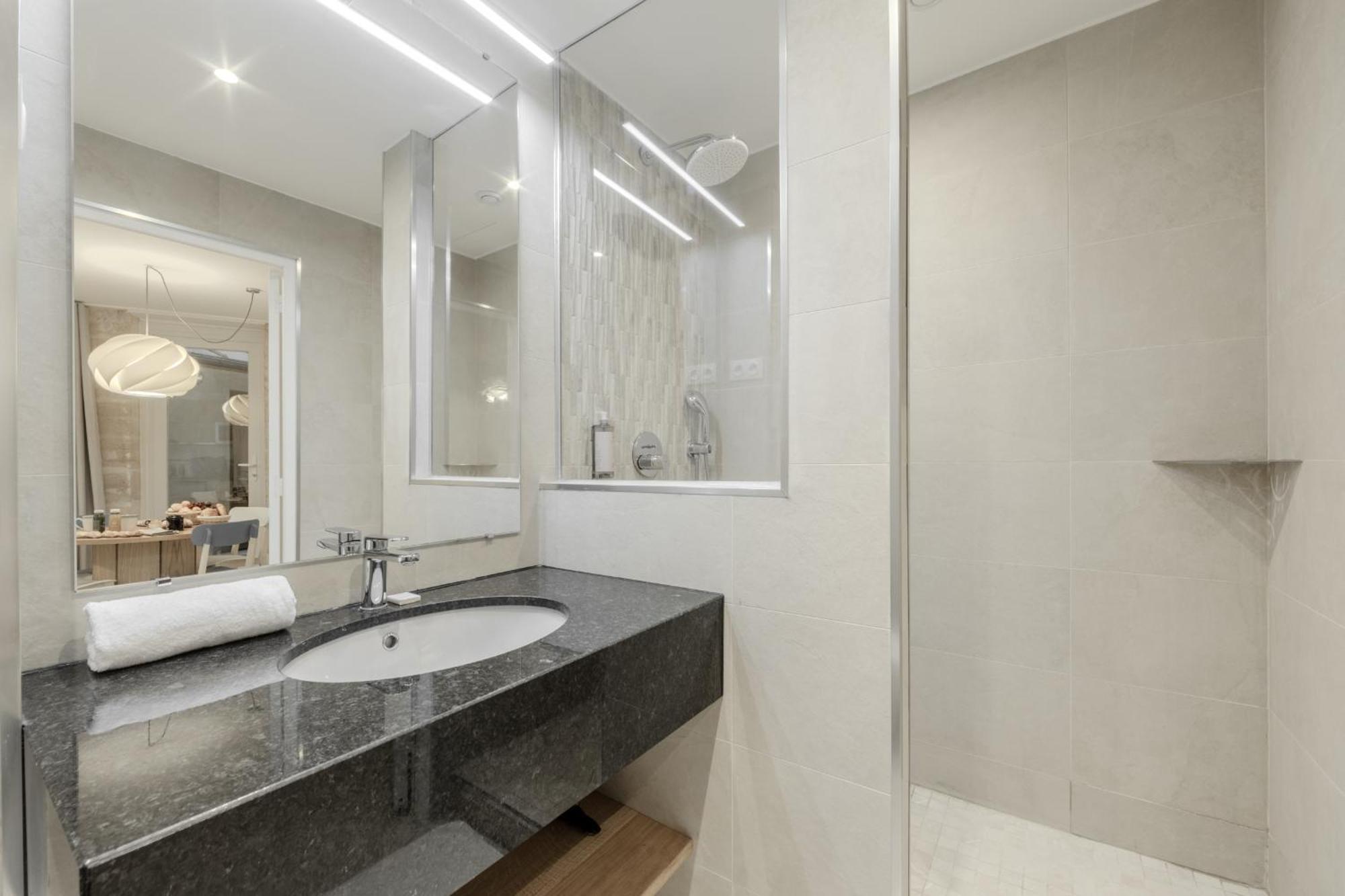 Jardin Saint Honore Apartments Paris Phòng bức ảnh